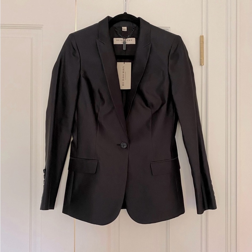 Burberry black blazer NWT